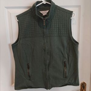 NORTHERN REFLECTIONS Sweater Vest Green